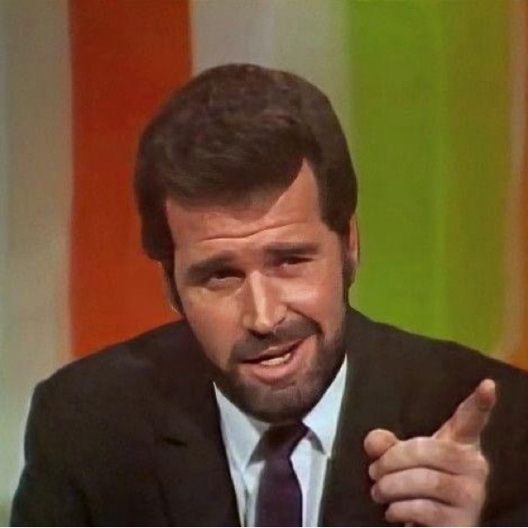 Meet your Posher, Jay - Picture 1 of 8